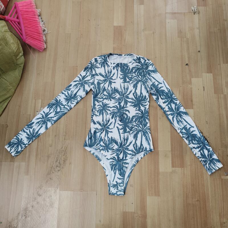 بدلات سباحة نسائية بطبعة النخي - مراجعة Swim Trunk Quick Dry وسعره